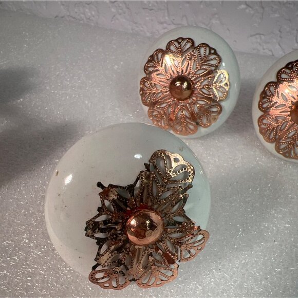 Decorative Ceramic & Metal Drawer Knobs Cabinet Pulls Set Of 6 White & Rose Gold - Picture 4 of 9